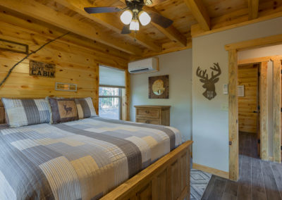 Bedroomr 2 2 Hideaway At Clear Sky Ridge Cabin Rentals Near Wolf Pen Gap In Mena Arkansas