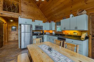 Kitchen 3 Clear Sky Ridge Cabin Rentals Near Wolf Pen Gap In Mena Arkansas
