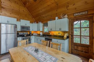 Kitchen 4 Clear Sky Ridge Cabin Rentals Near Wolf Pen Gap In Mena Arkansas 1