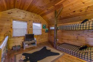 Loft Media Clear Sky Ridge Cabin Rentals Near Wolf Pen Gap In Mena Arkansas 1