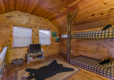 Loft Media Clear Sky Ridge Cabin Rentals Near Wolf Pen Gap In Mena Arkansas 1