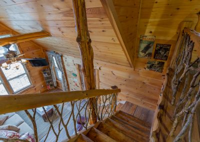 Stairs Overhead Clear Sky Ridge Cabin Rentals Near Wolf Pen Gap In Mena Arkansas 1
