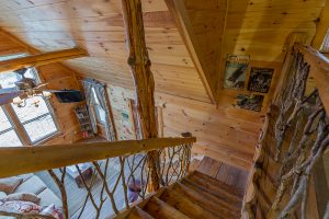 Stairs Overhead Clear Sky Ridge Cabin Rentals Near Wolf Pen Gap In Mena Arkansas